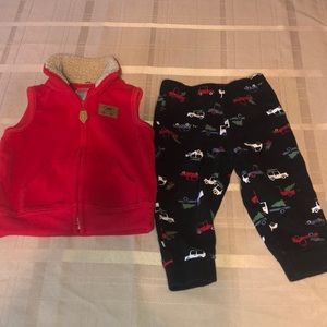 Carters holiday vest and pant set size 12 months